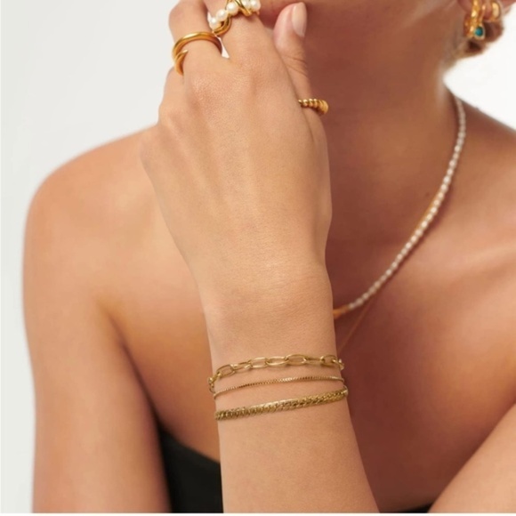 Gold 14k Gold Plated Herringbone Chain Layered Bracelet - Picture 1 of 3